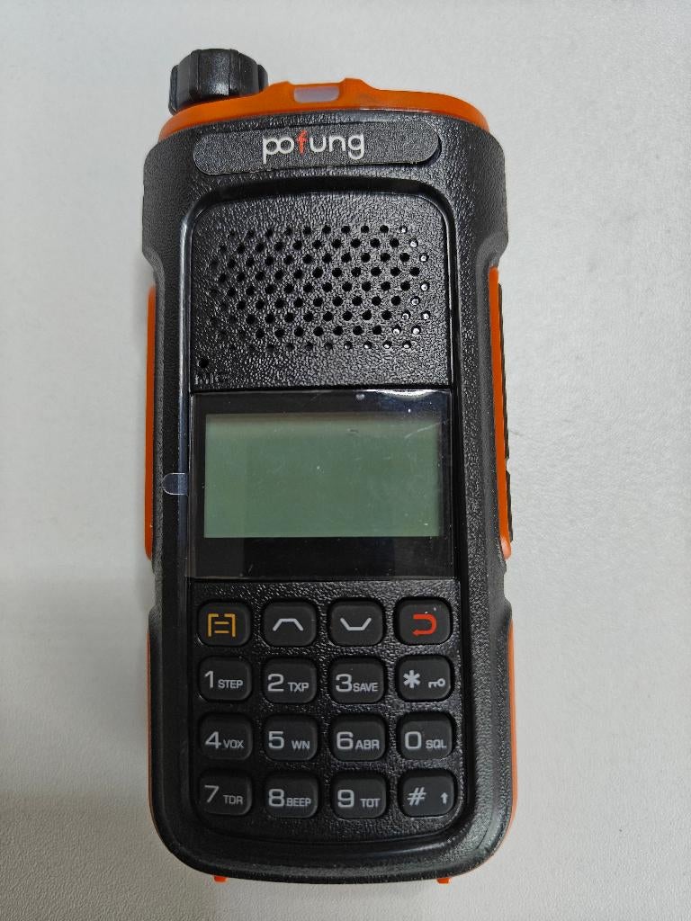 Pofung P10UV Dualband portofoon 5watt NIEUW, Met broekklem, Nieuw, 15 km of meer, Ophalen of Verzenden