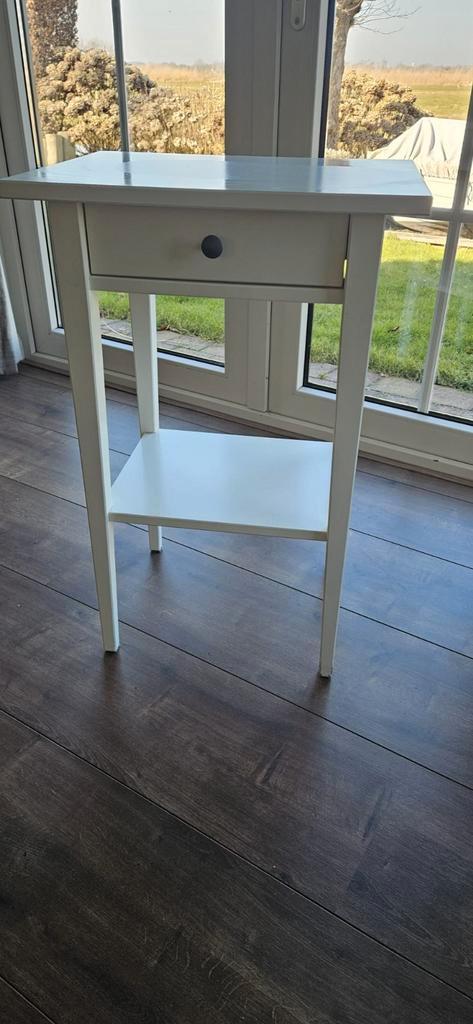 IKEA Hemnes nachtkastje wit, Huis en Inrichting, Slaapkamer | Nachtkastjes, Gebruikt, 55 tot 70 cm, Minder dan 45 cm, Hout, Ophalen