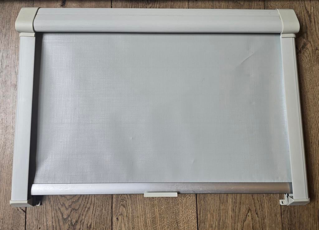 Caravan rolgordijn in cassette verduistering+ insectenhor., Caravans en Kamperen, Ophalen, Gebruikt