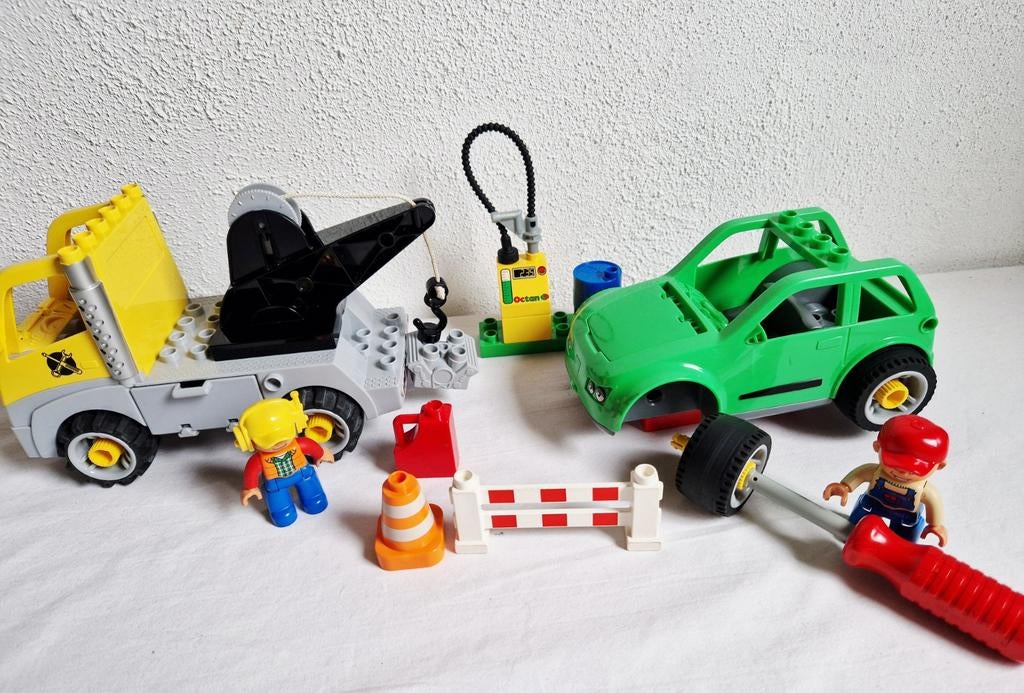 Duplo beginnend toolo sleepwagen en auto + schroevendraaier, Kinderen en Baby's, Speelgoed | Duplo en Lego, Ophalen of Verzenden