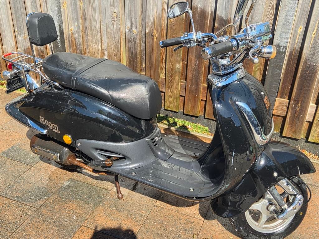 AGM Retro Scooter - Zwart - Bouwjaar maart 2014, Ophalen, Gebruikt, Benzine, Overige merken