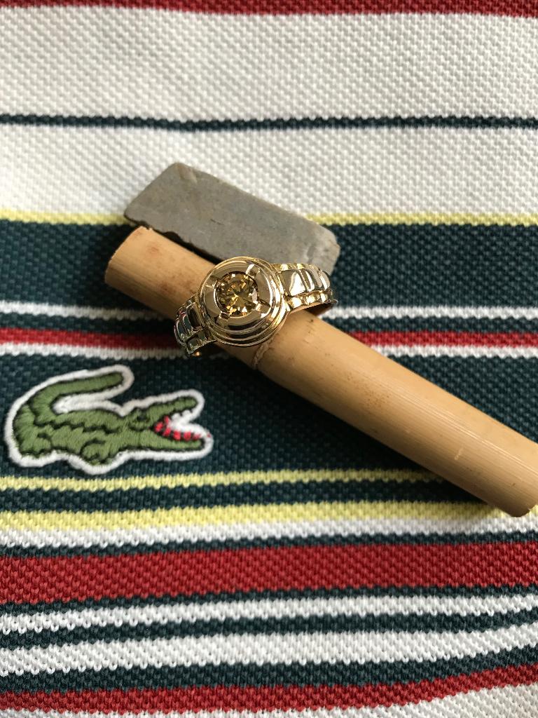 18 krt Gouden ring met briljant 0,65 crt, Sieraden, Tassen en Uiterlijk, Ringen, 20 of groter, Verzenden, Zo goed als nieuw, Dame of Heer