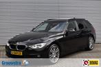 Bmw 3-SERIE 330I AUT. TOURING LUXURY EDITION / LED PAKKET /, Automaat, Achterwielaandrijving, 1800 kg, 4 cilinders