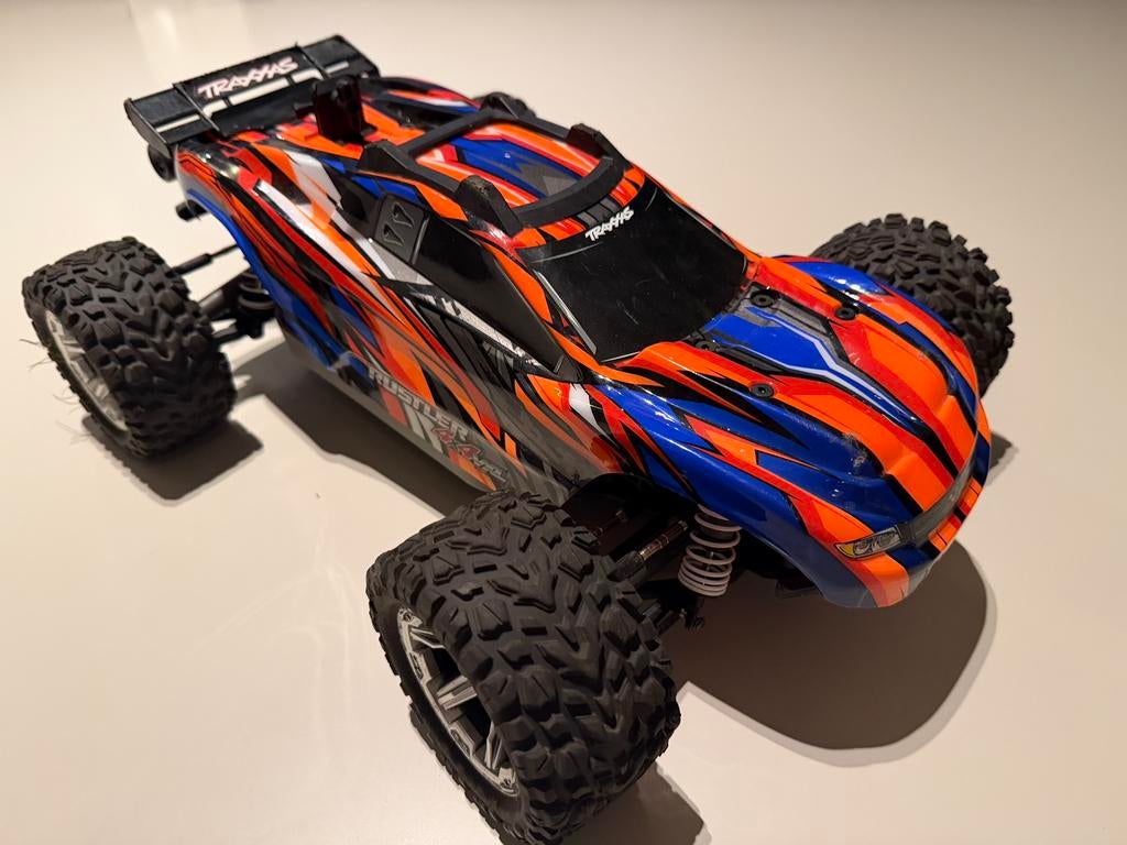 Traxxas rustler 4x4 vxl, Ophalen, Zo goed als nieuw, Elektro, Auto offroad