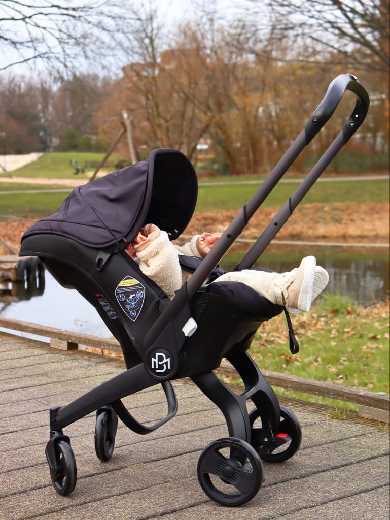 Baby Maison autostoel en wandelwagen in één, Zijbescherming, 0 t/m 13 kg, Ophalen, Overige merken