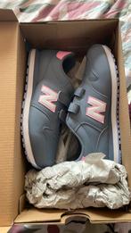 Nieuwe New Balance sneakers meisje 38,5, Ophalen of Verzenden, Nieuw, Meisje, Sportschoenen