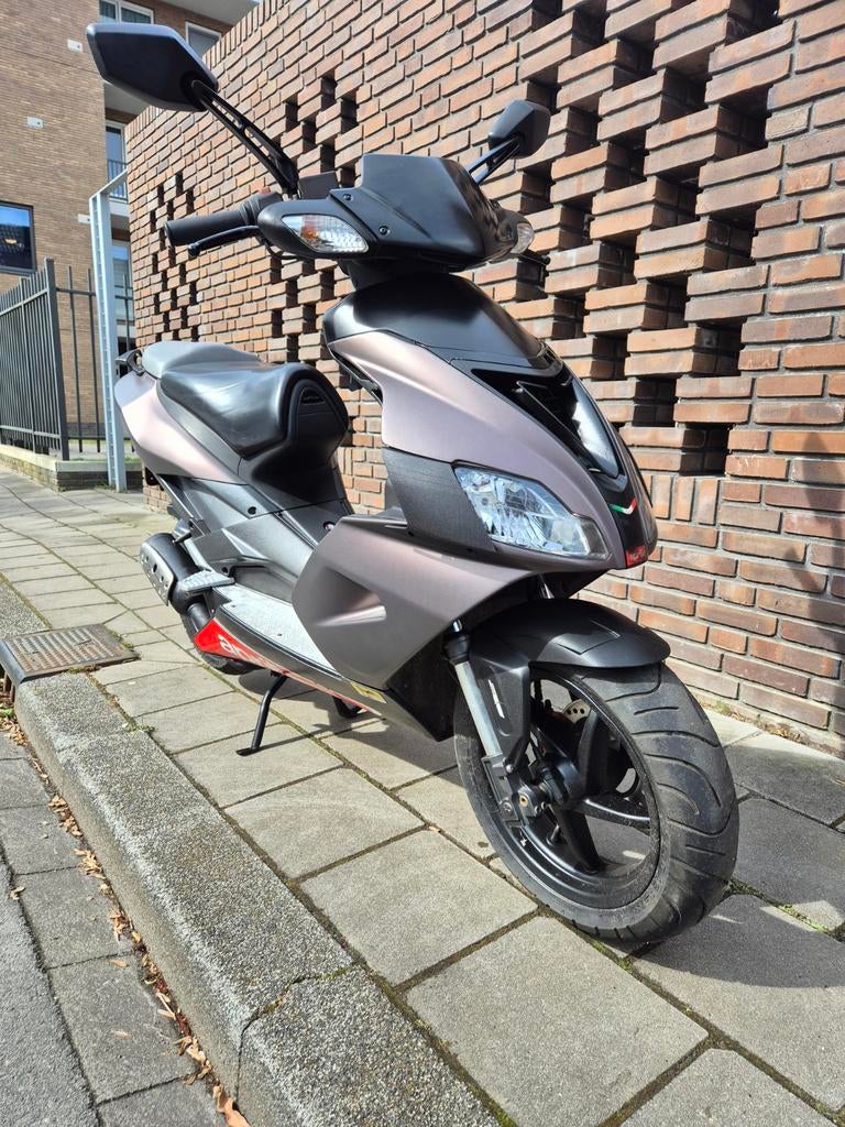 APRILIA SR 50 FACTORY, Ophalen, Tweetakt, Gebruikt, Maximaal 45 km/u