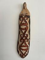 Papoea Nieuw Guinea houten schild, Antiek en Kunst, Ophalen, Overige onderwerpen, Houtsnijwerk, Handgemaakt