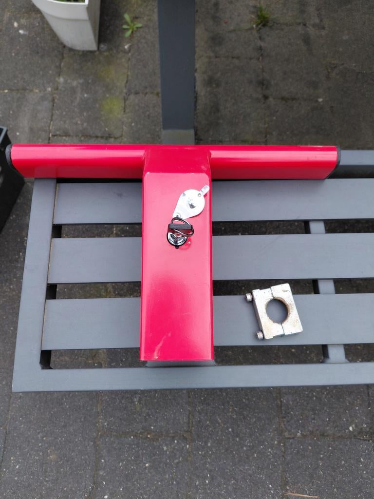 Trekhaakslot, Ophalen, Zo goed als nieuw