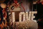 Lichtletters LOVE te huur, Hobby en Vrije tijd, Feestartikelen | Verhuur, Ophalen, Geboorte of Huwelijk