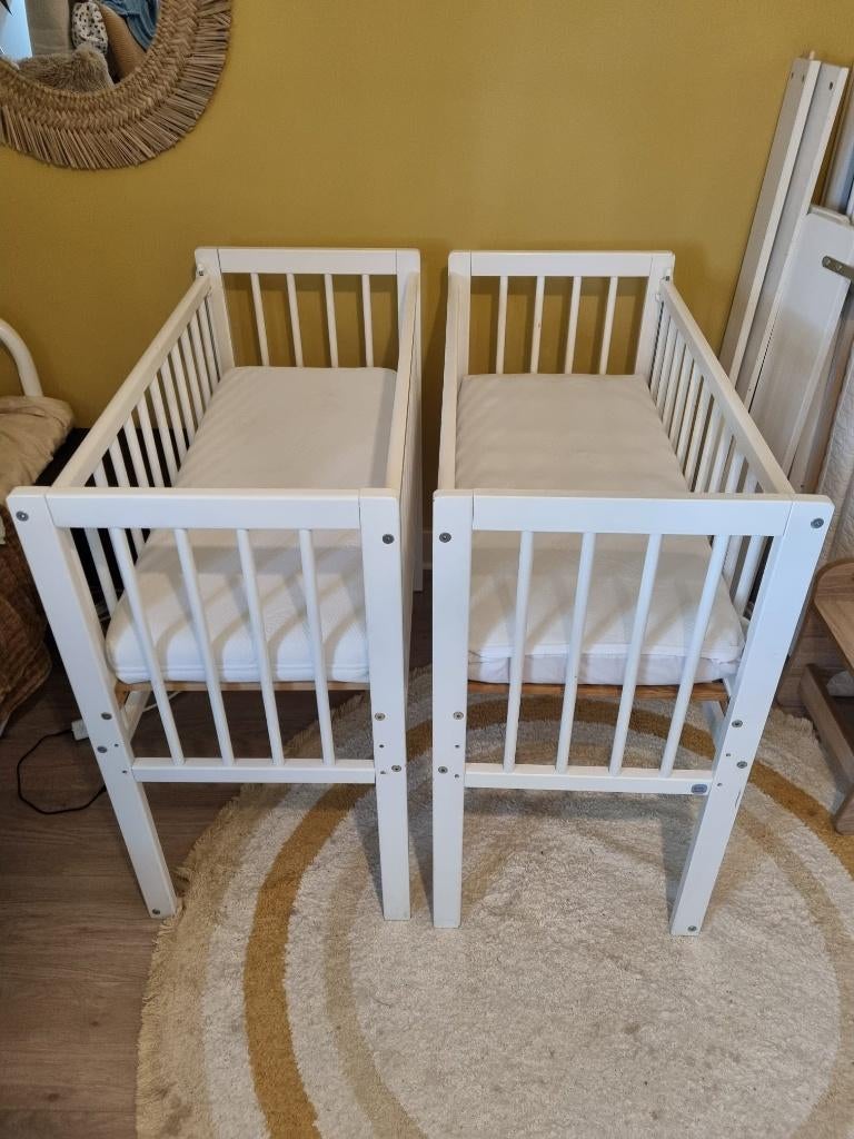 Cosleeper/wieg Petite Amelie (twee stuks, tweeling), Kinderen en Baby's, Kinderkamer | Bedden, Ophalen, Gebruikt, Minder dan 140 cm