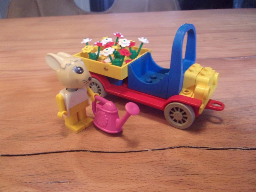 Lego Fabuland 3627-1 Bonnie Rabbit's Flower Truck uit 1983, Gebruikt, Overige thema's, Lego, Ophalen of Verzenden