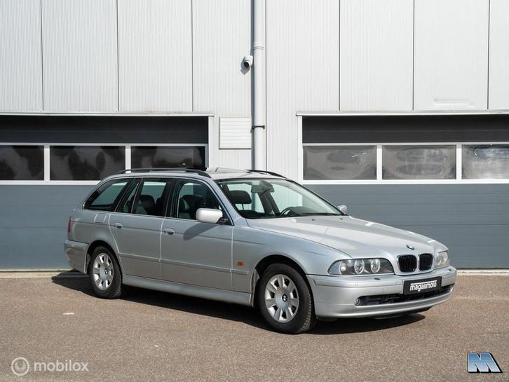 BMW 5-serie Touring 525i E39 l Zeer mooi interieur l Handbak, Auto's, BMW, Bedrijf, Te koop, 5-Serie, ABS, Airbags, Airconditioning