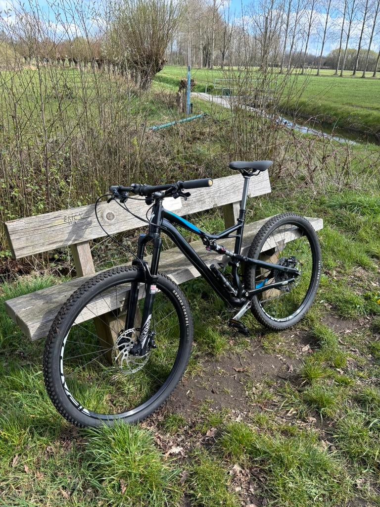 Specialized Camber Comp maat L, Ophalen, Gebruikt