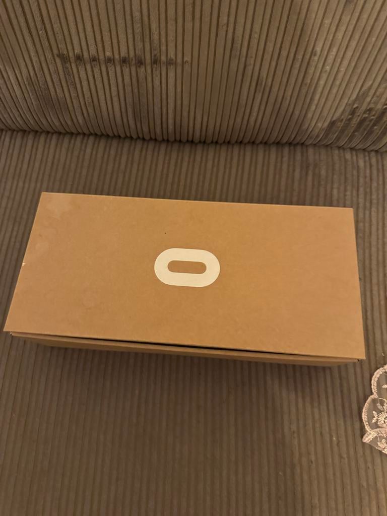 Oculus Quest 2 VR-bril - Zo goed als nieuw, Spelcomputers en Games, Virtual Reality, Ophalen of Verzenden, Zo goed als nieuw, VR-bril