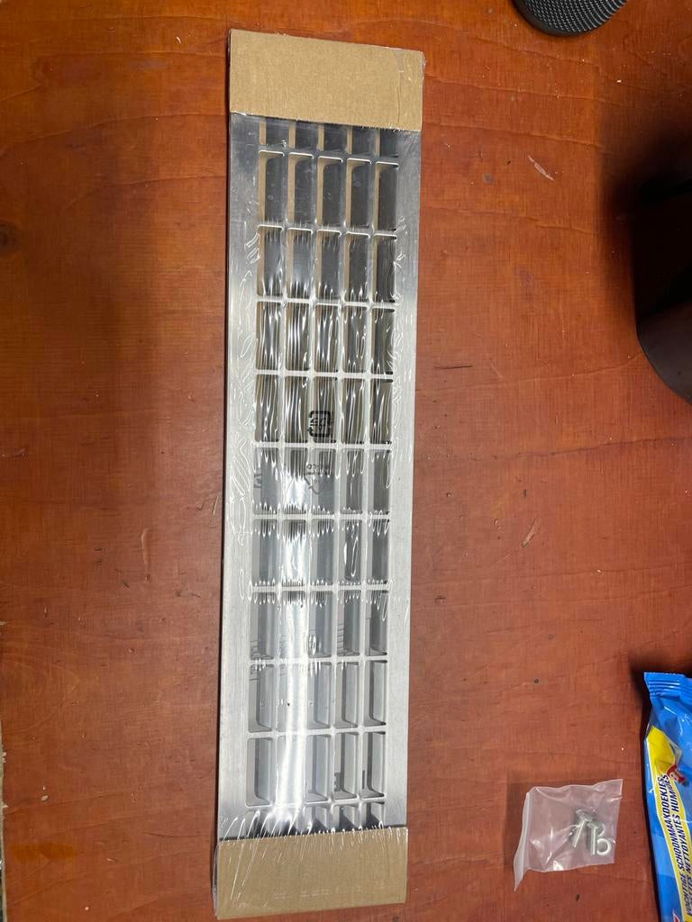 IKEA Metod rooster ventilatierooster 702.561.77 nieuw, Minder dan 50 cm, Nieuw, Ophalen of Verzenden, Minder dan 25 cm