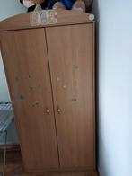 GRATIS Leuke Kinderkledingkast met beren, Ophalen, Gebruikt, Kast, 50 tot 70 cm