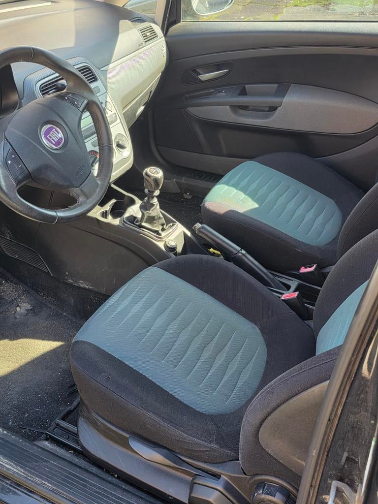 Mooie bekleding set Fiat Grande Punto / Punto Evo 1.2 1.4, Ophalen, Gebruikt, Fiat