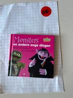 Monsters en andere enge dingen - Sesamstraat boekje met CD, Boeken, Ophalen of Verzenden, Zo goed als nieuw, Fictie algemeen