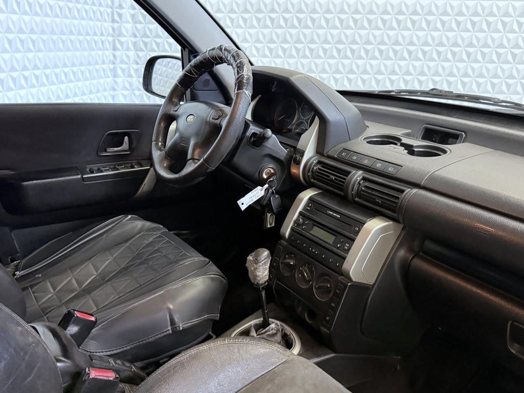 Land Rover Freelander Station Wagon 2.0 Td4 4WD AIRCO (2006), Auto's, Land Rover, 13 km/l, Zwart, 2000 kg, Origineel Nederlands