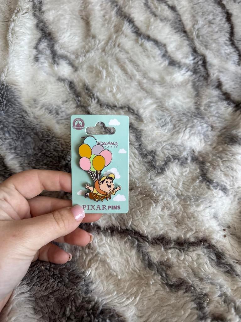 Disney Pixar Up Russell met Ballonnen Pin, Verzamelen, Ophalen of Verzenden, Overige figuren, Nieuw, Overige typen