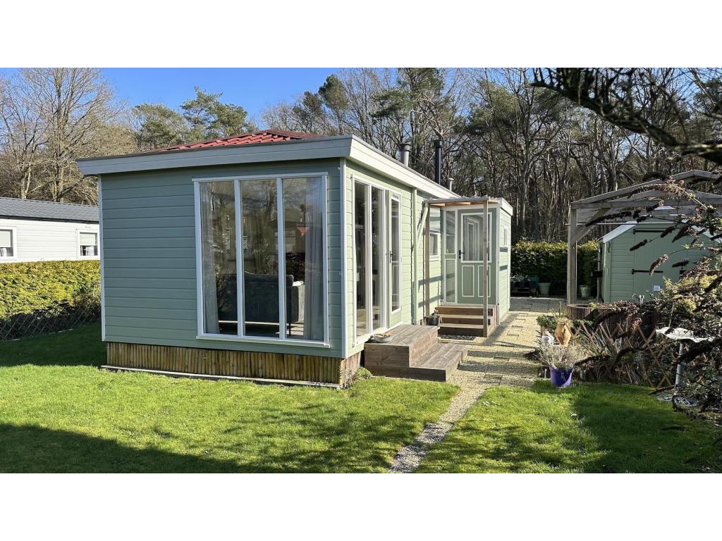 Chalet te koop in bosrijke Drenthe!, Caravans en Kamperen, Tot en met 2