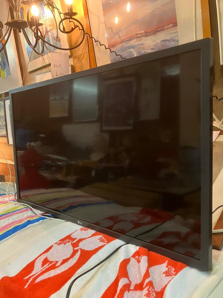 LG tv, Ophalen of Verzenden, Zo goed als nieuw, 50 Hz, LG