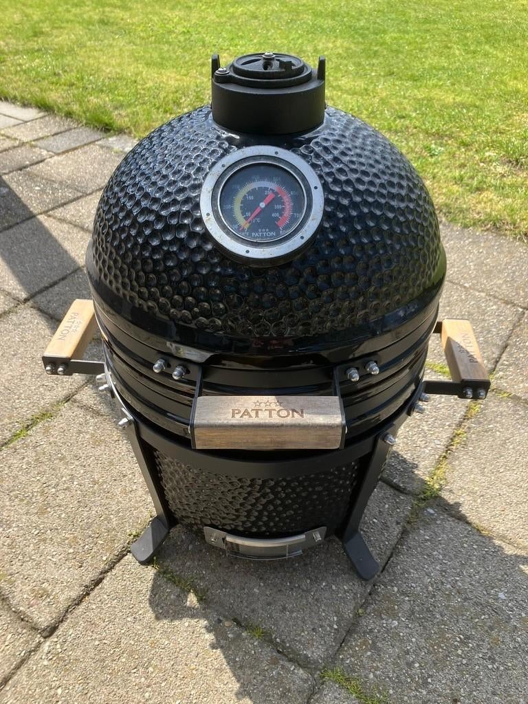 Kamado Patton 15'  incl. accessoires, Tuin en Terras, Houtskoolbarbecues, Ophalen, Gebruikt, Patton, Met accessoires