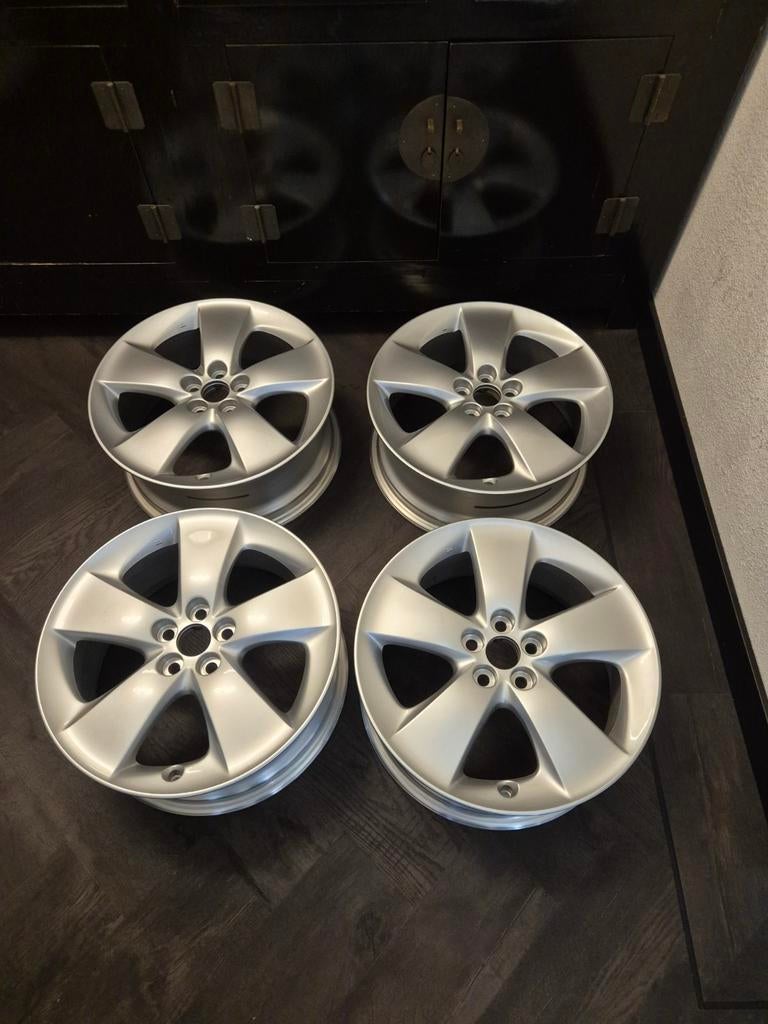 17 inch 5x100 Toyota velgen, Ophalen, Nieuw