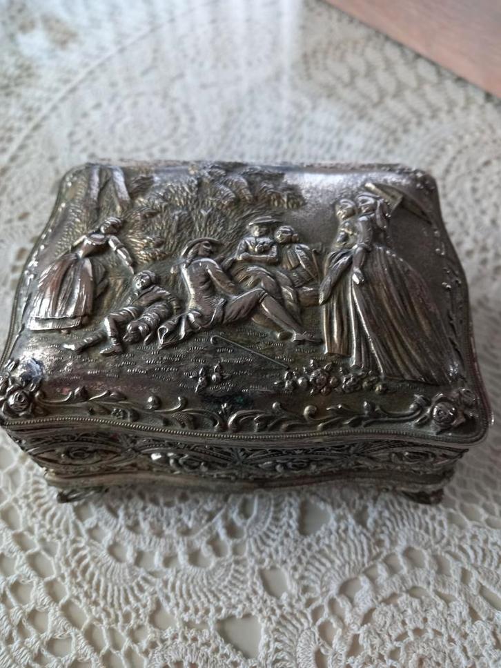 Verzilverd sieradendoosje, Antiek en Kunst, Antiek | Goud en Zilver, Ophalen of Verzenden
