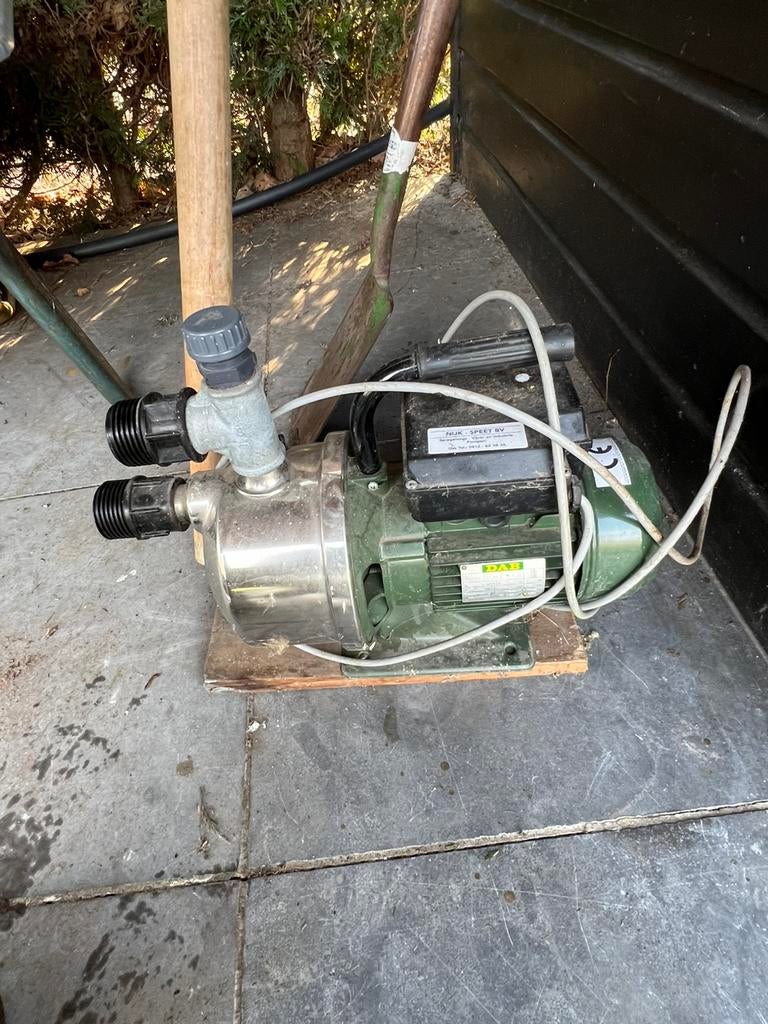 Water /tuinpomp, Tuin en Terras, Waterpompen, Ophalen of Verzenden, Gebruikt, Elektrisch, Beregeningspomp