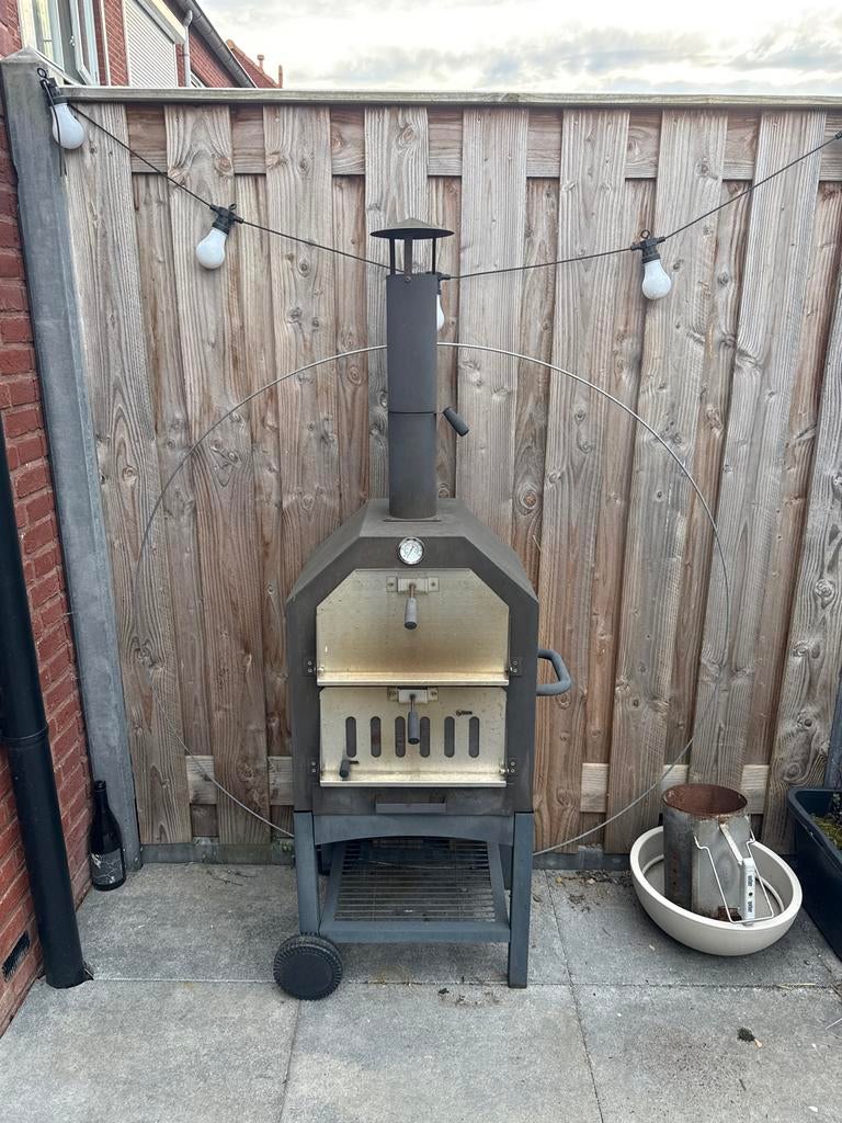 Pizzaoven met onderstel, Tuin en Terras, Ophalen, Gebruikt