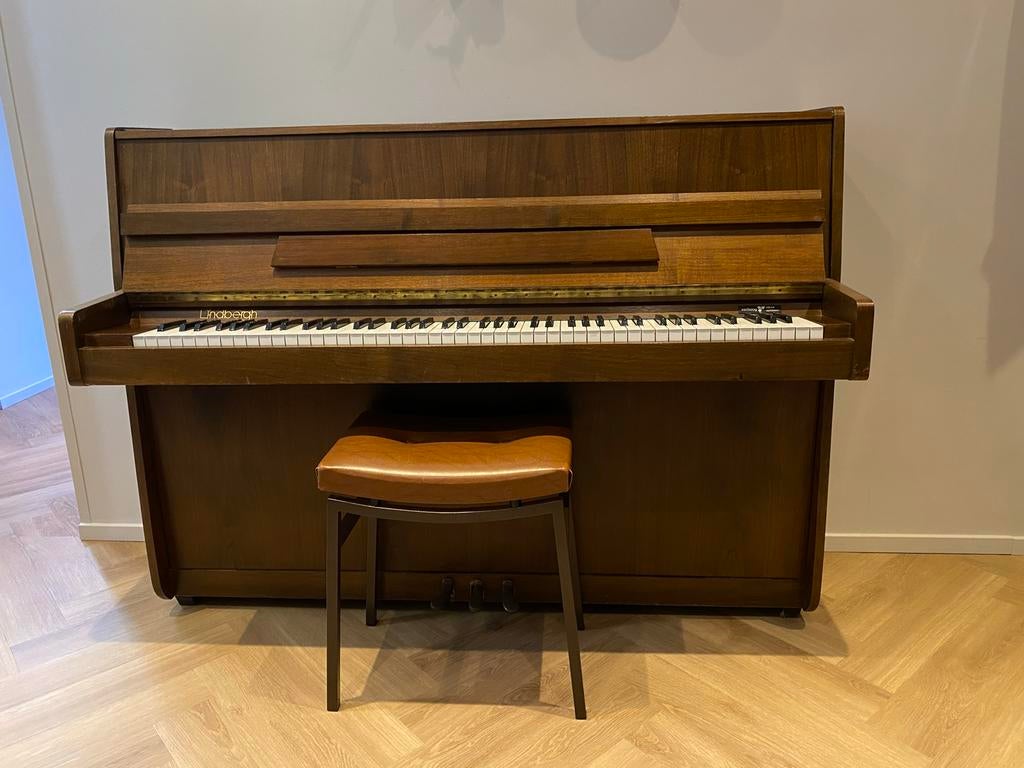 Lindbergh Piano - Klassiek Houten Instrument, Muziek en Instrumenten, Piano's, Ophalen, Gebruikt, Bruin, Piano
