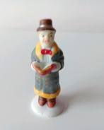 Lemax carolling man, retired, Lemax figuur porselein, Ophalen of Verzenden