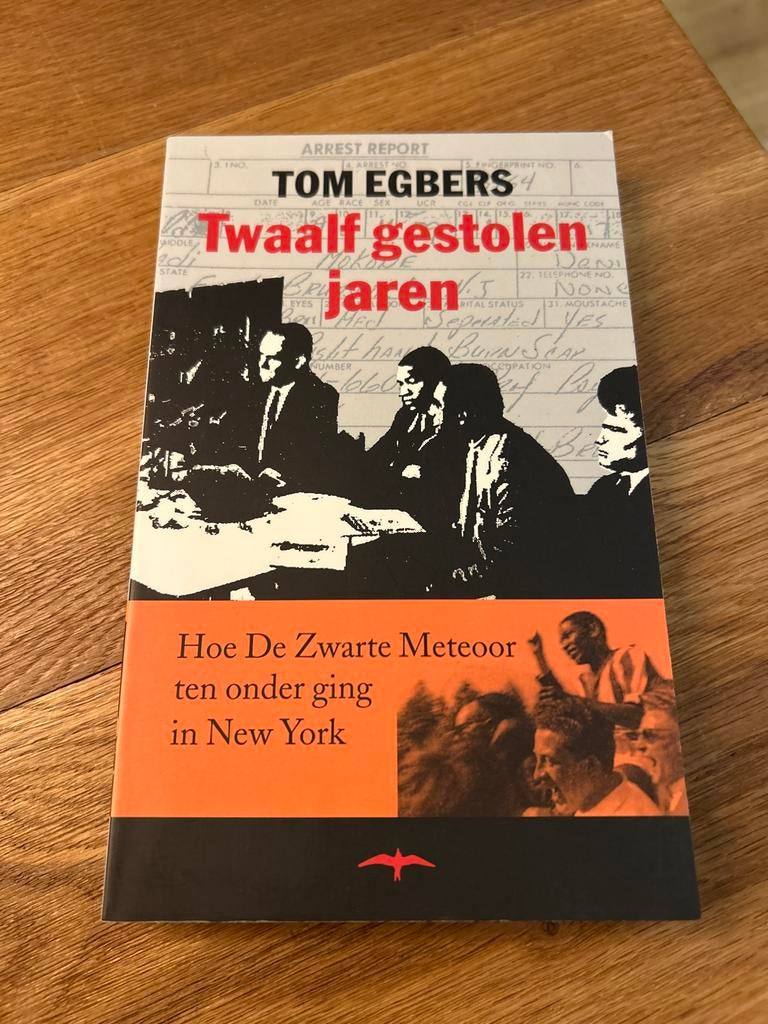 Twaalf gestolen jaren - Tom Egbers (Zo goed als nieuw), Ophalen of Verzenden, Zo goed als nieuw, Sport