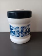 Melkglas Opaline tabakspot Willem II Valkenswaard Holland, Verzamelen, Rookartikelen, Aanstekers en Luciferdoosjes, Ophalen of Verzenden