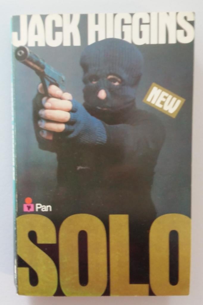 Solo - Jack Higgins, Boeken, Gelezen, Europa overig, Ophalen of Verzenden, Jack Higgins