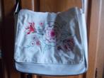 Leuke schoudertas tas, wolwit met bloemen., Ophalen, Zo goed als nieuw, Wit