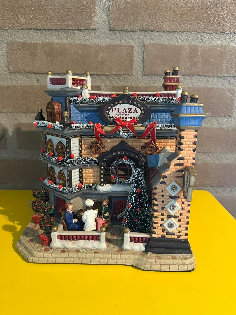 Lemax ‘the plaza restaurant’, Diversen, Kerst, Ophalen, Zo goed als nieuw