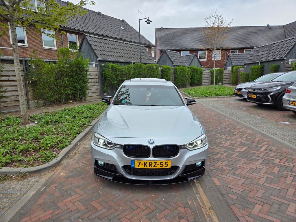 BMW 3-Serie 328i 245pk Aut 2013 Grijs, Auto's, BMW, Automaat, 745 kg, Achterwielaandrijving, 4 cilinders