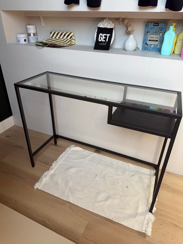 Ikea Vittsjö bureau/laptoptafel, Ophalen, 100 tot 150 cm, Glas, Zo goed als nieuw