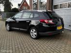 Renault Megane Estate 1.6 Dynamique ECC-AIRCO/PANO/TREKHAAK, Auto's, Gebruikt, 4 cilinders, Zwart, Handgeschakeld