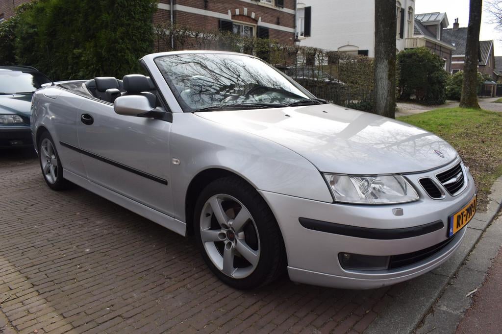 Saab 9-3 Cabrio 2.0 Turbo Vector Spring Edition, Auto's, Saab, Voorwielaandrijving, 1998 cc, Gebruikt, 4 cilinders