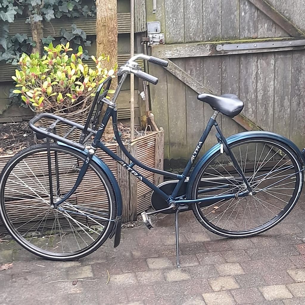 Leuke weduwe 28 inch Belletje Voordrager, 56 cm of meer, Ophalen, Gebruikt, Overige merken