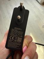 Originele Stoov Batt lader / Adapter – 12.6V 2A (Gen 1 & 2), Verzenden, Zo goed als nieuw, Zwart, Rechthoekig