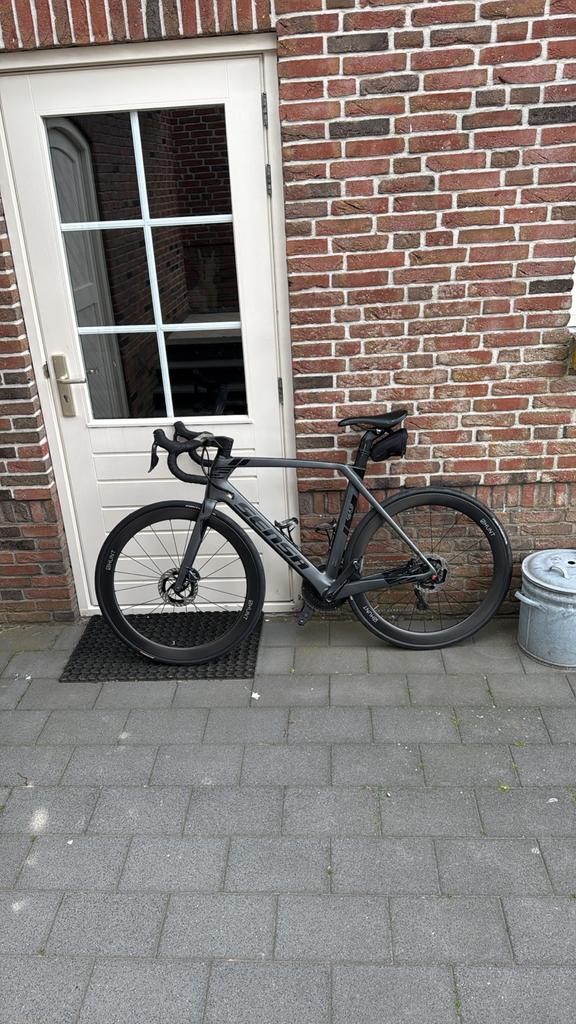 Sensa Giulia Evo racefiets met Di2 en Hunt carbon wielen, Fietsen en Brommers, Gebruikt, Carbon, Meer dan 20 versnellingen, Schijfrem