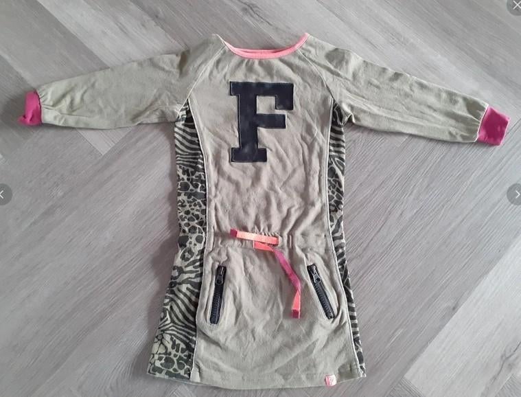 Like Flo khaki Jurk, Maat 116, Kinderen en Baby's, Kinderkleding | Maat 116, Gebruikt, Meisje, Ophalen of Verzenden, Jurk of Rok