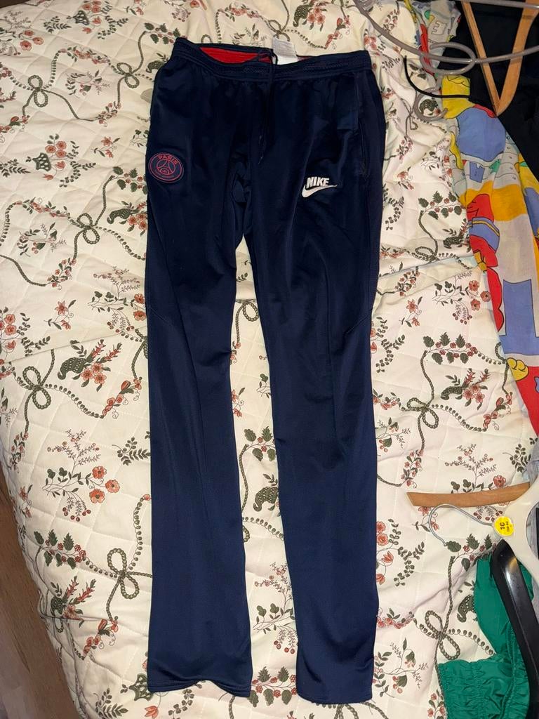 PSG broek blauw rood maat M, Sport en Fitness, Voetbal, Ophalen of Verzenden, Zo goed als nieuw, Broek