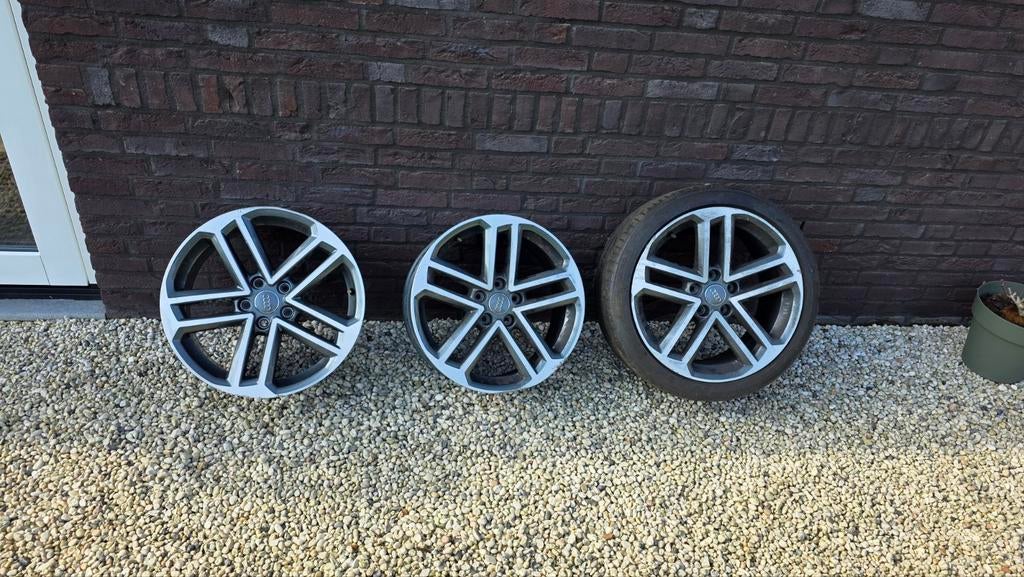 Audi velgen 17inch 8V0 601025 DG Audi A3 double spoke, Ophalen of Verzenden, Gebruikt