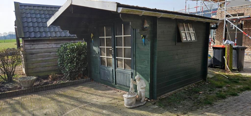 Tuinhuisje in goede staat., Tuin en Terras, Ophalen of Verzenden, Gebruikt, 250 tot 500 cm, Met overkapping